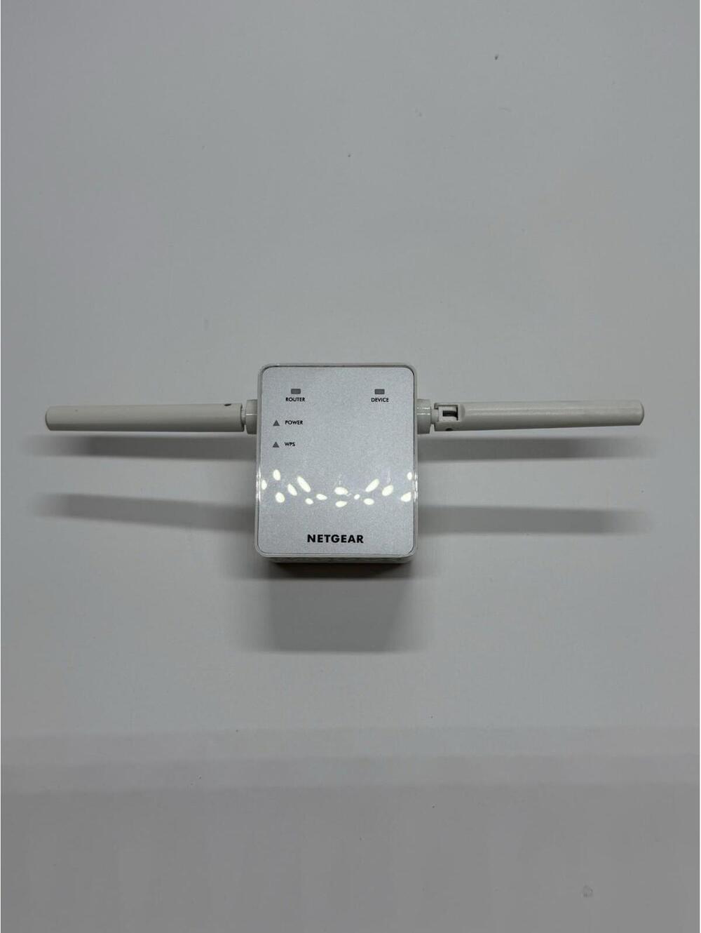NETGEAR EX3700 AC750 WiFi Range Extender Dual Band Open Box Complete White